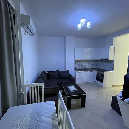 Apartment Delars *