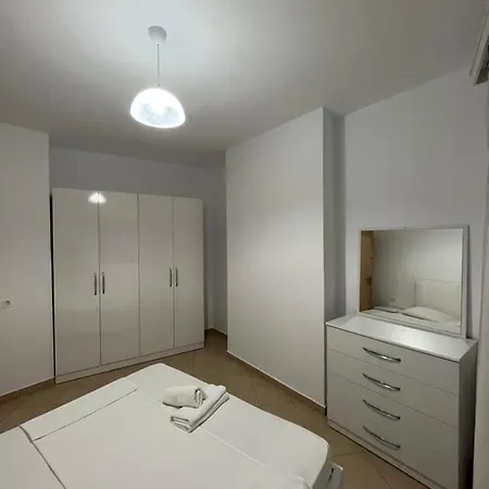 Apartment Delars Sarandë